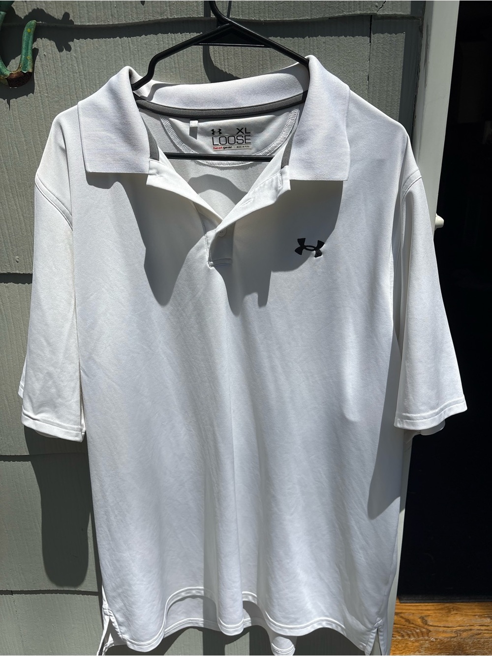 Under Armour Men’s White Performance Polo - XL Loose Fit